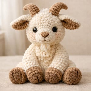Patrón de Cabra Bebé a Crochet – Tutorial de Peluche de Animal de Granja Amigurumi (Descargar PDF)