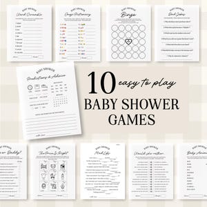 Può includere: Una collezione di dieci giochi per baby shower stampati su biglietti bianchi. I giochi includono Word Scramble, Emoji Pictionary, Bingo, Dad Jokes, Predictions & Advice e altro ancora. Il testo centrale recita "10 easy to play BABY SHOWER GAMES".