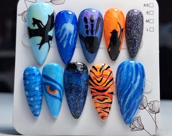 Eywa's Light Press On Nails: Bioluminescent Blue and Orange Fantasy Design Inspired by Avatar