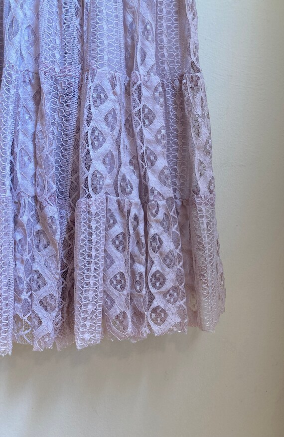 90s Lilac Lace Tiered Dress XS/Junior 30 Bust - image 3