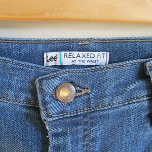 90s Lee Relaxed Fit Jeans Petite M 32 Waist image 5