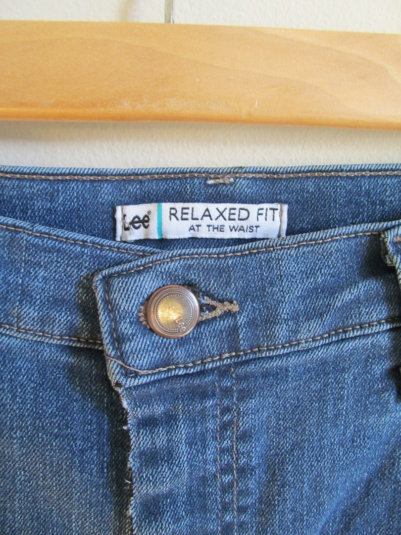 90s Lee Relaxed Fit Jeans Petite M 32 Waist image 5