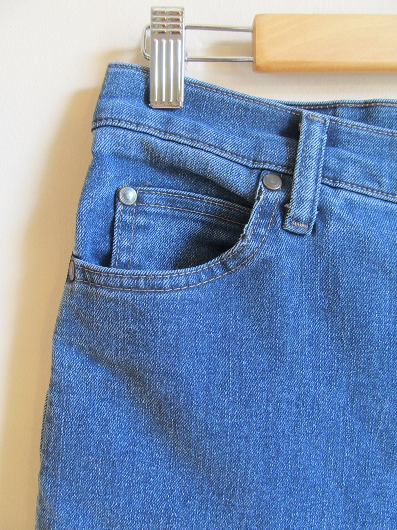 90s Lee Relaxed Fit Jeans Petite M 32 Waist image 3