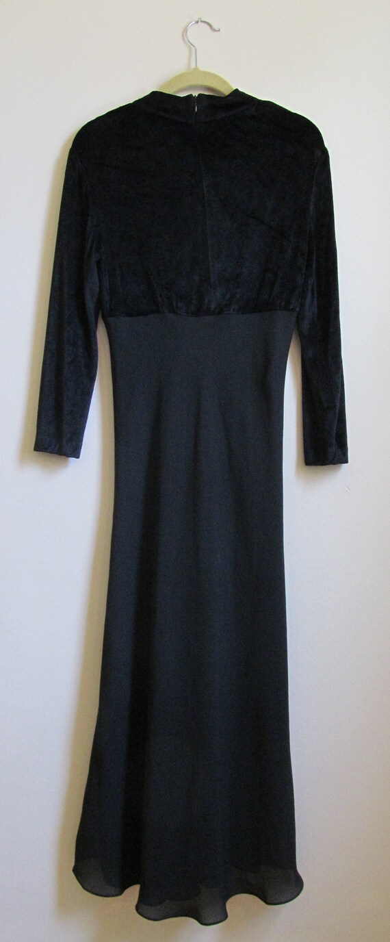 90s Gothic Black Velour & Crepe Dress S M 35 Bust… - image 3