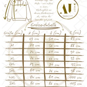 Op de afbeelding: Een maattabel voor een hoodie, met afmetingen in centimeters. De tabel bevat maten S tot en met 5XL, met bijbehorende afmetingen voor A, B en C. De tekst luidt "Made for Everyday" en bevat een logo.