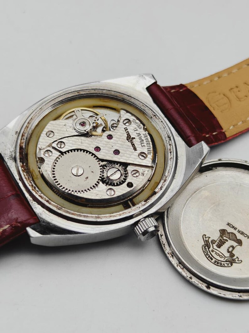 Vintage Ulysse Nardin Manual Wind Red Dial Men's Watch image 12