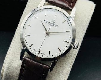 Vintage Jaeger Le-Coultre Club Manual Winding Men's Wrist Watch White Watch