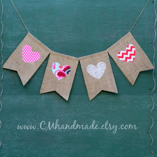 Valentine's Day {HEARTS} burlap banner
