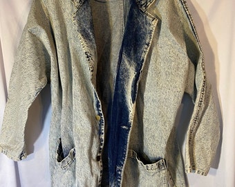 Vintage 80's Acid Wash JEAN COAT~Long Denim Jacket~Oversize M/L