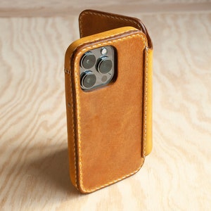 iPhone Ledertasche | iPhone 16 Pro Max, iPhone 16 Pro, iPhone 15 Pro Max, iPhone 15 Pro, iPhone 14, 13, 12 Serie | MagSafe-Kompatibel
