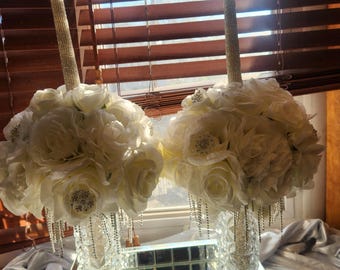 White floral dancing candles