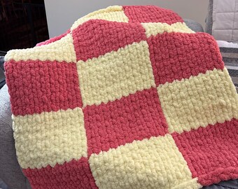 Chunky knit blanket