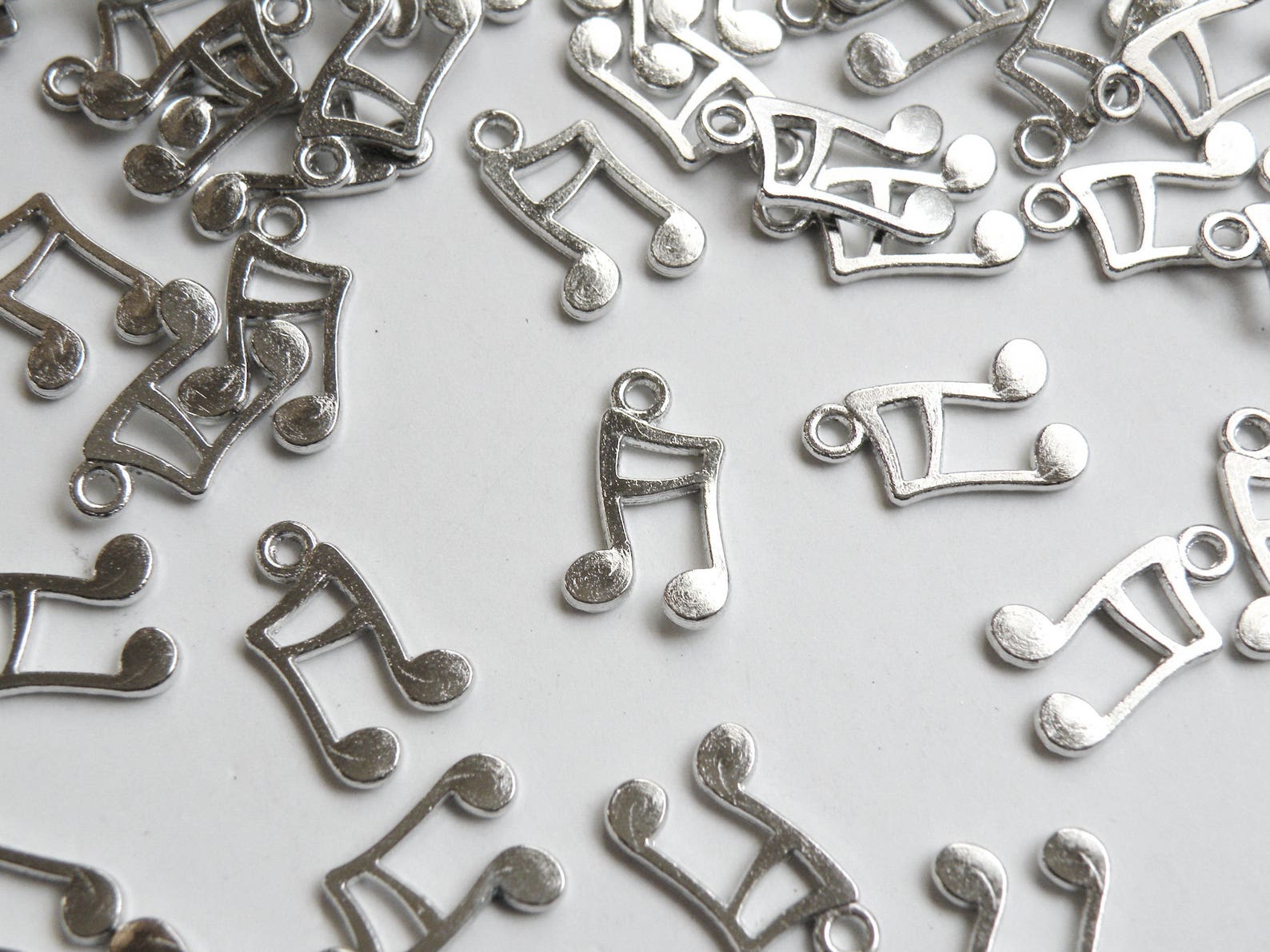 Note Charms 10 Beamed Music Note Charms Antique Silver Platinum 16x10mm PR169 - Etsy