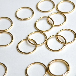 50 Jump Rings round open shiny gold plated nickel free brass 12mm 18 gauge A4941FN image 1