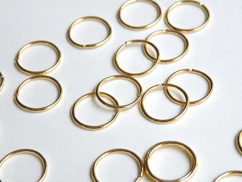 50 Jump Rings round open shiny gold plated nickel free brass 12mm 18 gauge A4941FN image 1