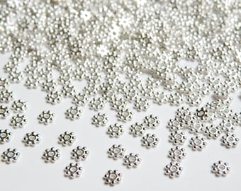 100 Daisy Spacer Beads beaded rondelle shiny silver plated 4mm PLF1022Y-S