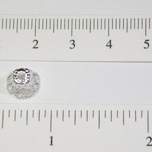 50 Scalloped Basket Perlenkappen, Shiny Silver 9x6mm passend für 8-10mm Perlen PS696-46S Bild 3