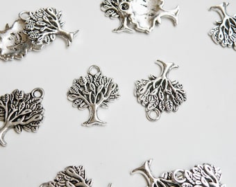 10 Tree of Life Charms, Celtic Family Tree Pendant, nature antique silver 22x17mm PLF10394Y