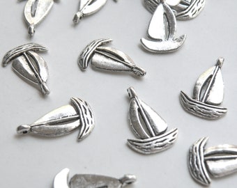 10 Sail Boat Nautical charms antique silver 21x14mm 8668FX