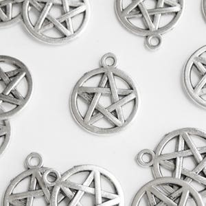 10 Star pentacle pentagram charms antique silver 20x17mm P5248-AS image 3