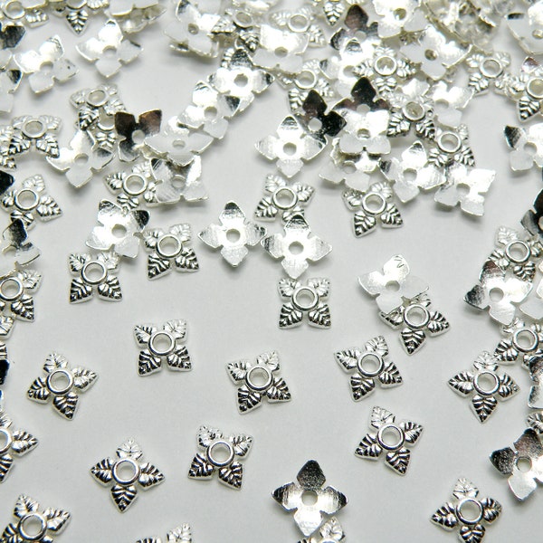 50 Bead Caps Four 4 Leaves Shiny Silver 5x5mm PQ018-S