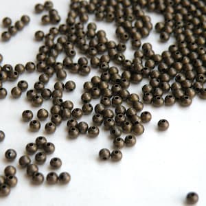 100 Round ball spacer beads antique bronze antique brass 2.5mm A4731MB