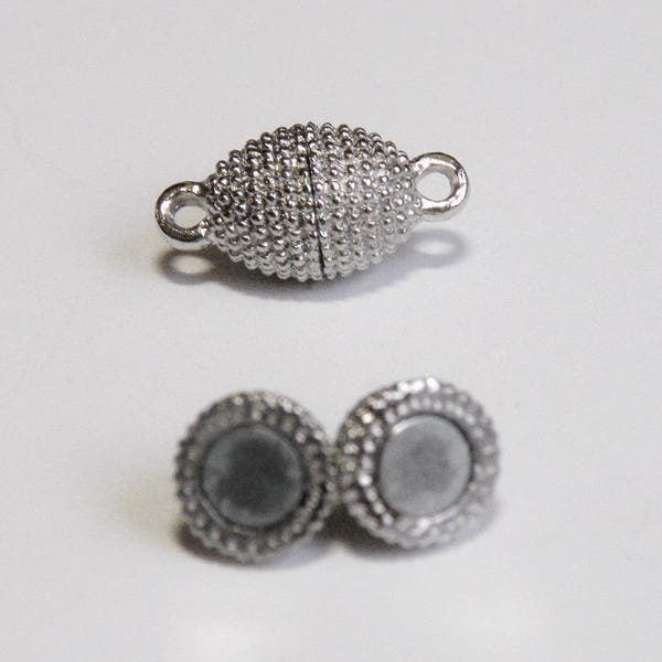 5 Magnetic oval clasps beaded texture platinum antique silver 17x8mm PH379-AS