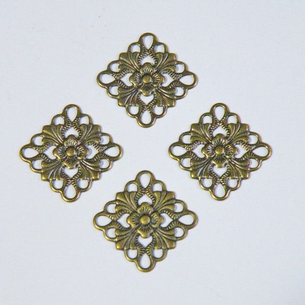 12 Flat scalloped square floral motif connector link antique bronze focal piece steampunk 16x16mm 5130FY