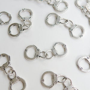 10 Pair of Handcuffs 3D charms connector links police law enforcement antique silver 31x12mm DB23327