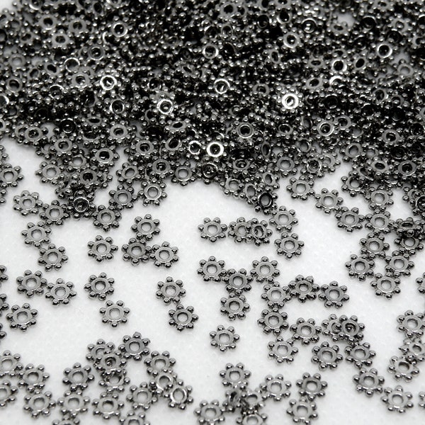 100 Beaded Daisy Spacer Beads Gunmetal Dark Antique Silver thin rondelle 4mm PK08SK052