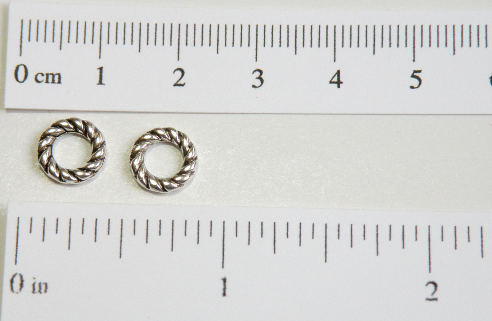 25 Twisted Rope Round Circle Ring Connector Links Antique Silver ...