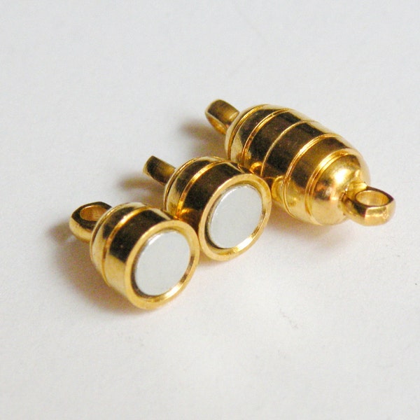 10 Magnetic clasps oval shiny gold plated brass 15x5.5mm PQ124-G