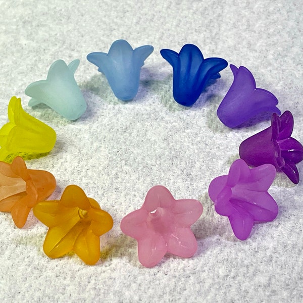 50 Frosted Trumpet Bell Flower beads acrylic colorful assorted mix 18x12mm frosted lucite PLF018