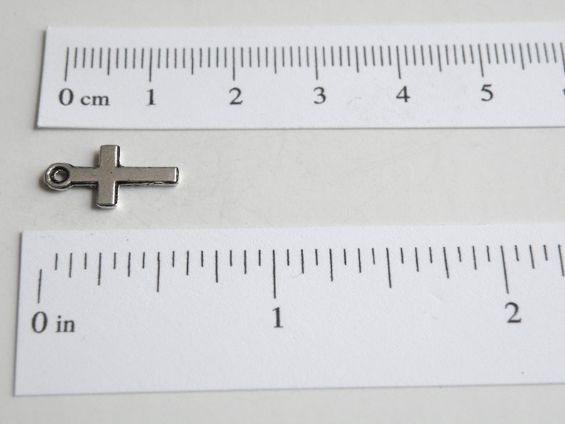 20 Simple cross charms antique silver 15x8mm 8759FX image 2