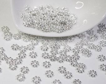 50 Daisy Spacer Beads 5.5-6mm, Shiny Silver Beaded Rondelles PK08Y7021-01S