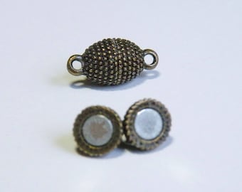 5 Magnetic oval clasps beaded texture antique bronze antique brass 17x8mm PH379-AB