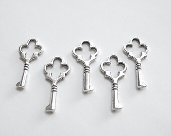 5 Arches skeleton key small charms antique silver 23x10mm FC9175