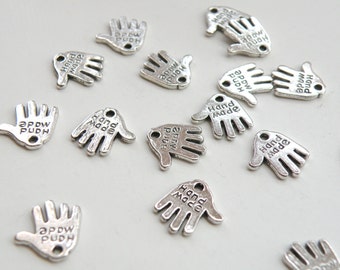 20 Hand charms Hand Made antique silver plated 12x12mm PALLOYE380