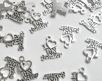 10 Ich liebe meinen Soldaten Charms, Armee militär charms, antikes Silber 20x17mm P344AS