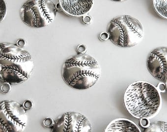 10 Baseball sports charms antique silver 19x15mm DB12662