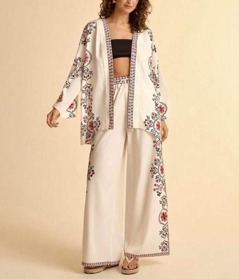 Boho mönstrad kimonokofta med vida byxor | 2-delad blommig loungeoutfit för kvinnor bild 3
