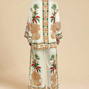 Boho mönstrad kimonokofta med vida byxor | 2-delad blommig loungeoutfit för kvinnor bild 12