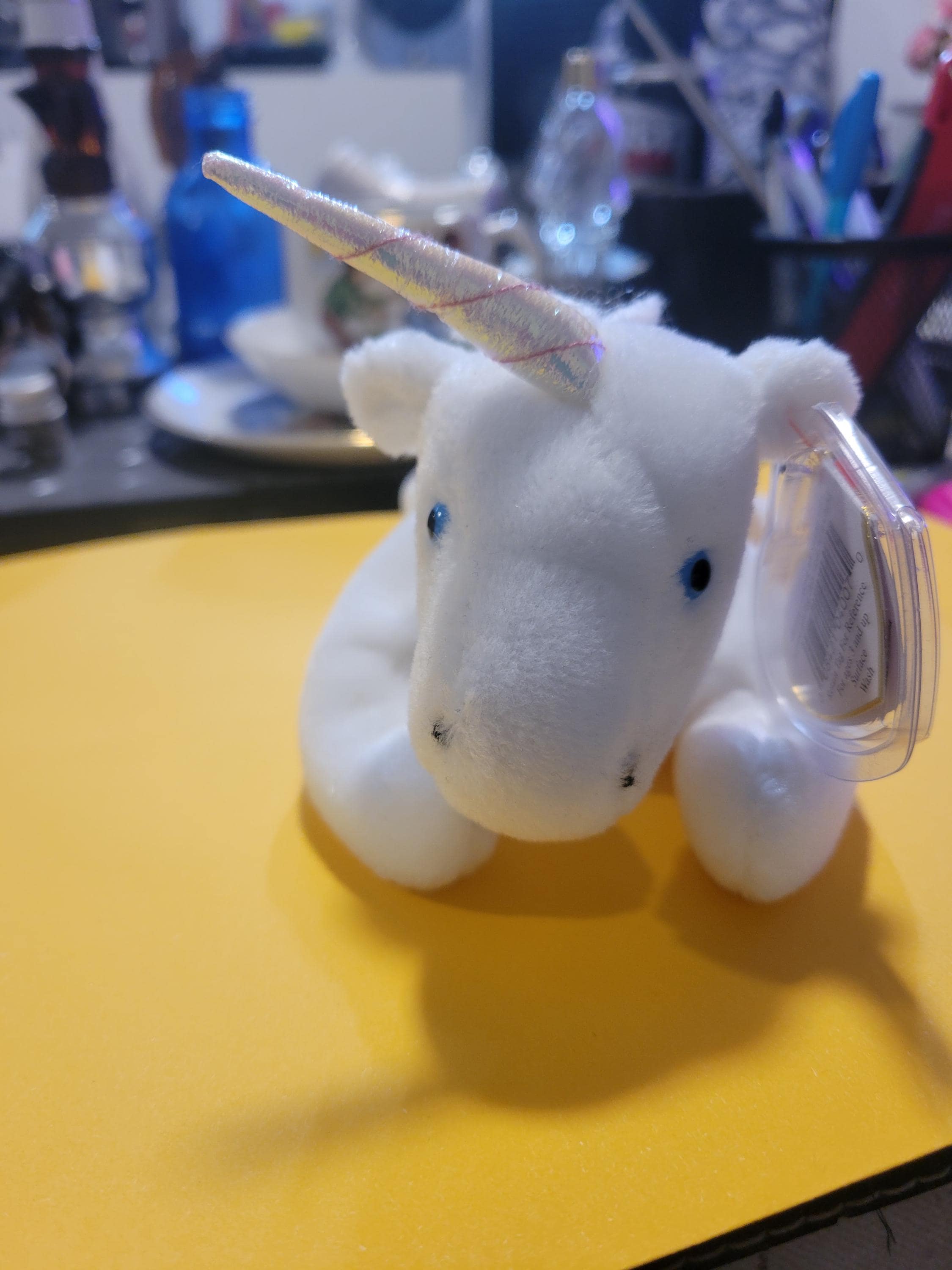 Peluche cheval noir en livraison gratuite | Économisez 30% sur votre