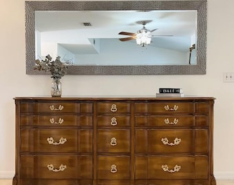 White Fine Furniture French Provincial Dresser