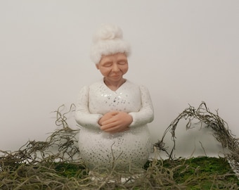 Goddess Statue ~ Mother Earth Figurine ~ Godmother Figurine ~ Godmother Gift ~ Grandmother Gift