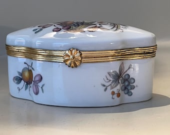 Limoges Frankreich Porzellan Klapp Trinket Box Blumen & Obst Design Gold Trim