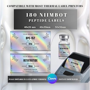 Op de afbeelding: Afbeelding van peptide-labels voor thermische printers. De labels zijn holografisch met de tekst "BPC-157" en "RETATRUTIDE". De labels zijn verkrijgbaar in de maten 40x20 mm, 40x30 mm en 50x30 mm. De afbeelding bevat ook een flesje en een labelprinter.