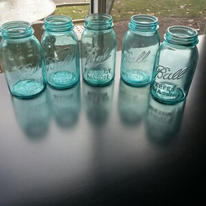 Lot of 5 Vintage Blue Ball Perfect Mason Quart Canning Jars , Weddings, Storage, Lighting, Crafts