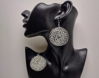 Round silver earrings, woven earrings, wire crochet earrings, minimalist gift, gift for mom, birthday gift for her, Black owned shop
