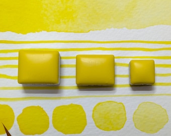 Hansa yellow light PY3: a cool lemon yellow handmade watercolour paint. Hand-mulled watercolor in 3 pan sizes, made with vegan binder